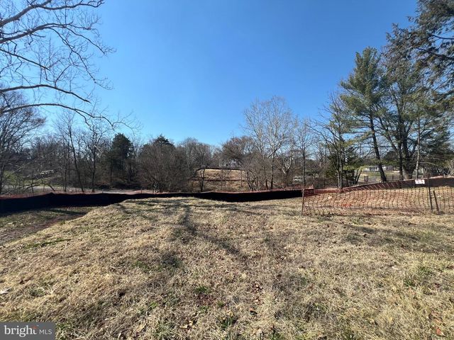 7106 CENTREVILLE RD, Centreville, VA 20121