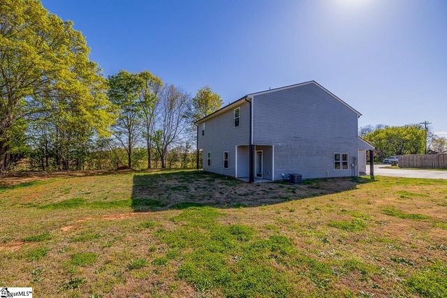 4048 Parris Bridge Road, Boiling Springs, SC 29316