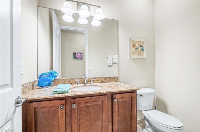 6541 Monterey PT 54202, Naples, FL 34105