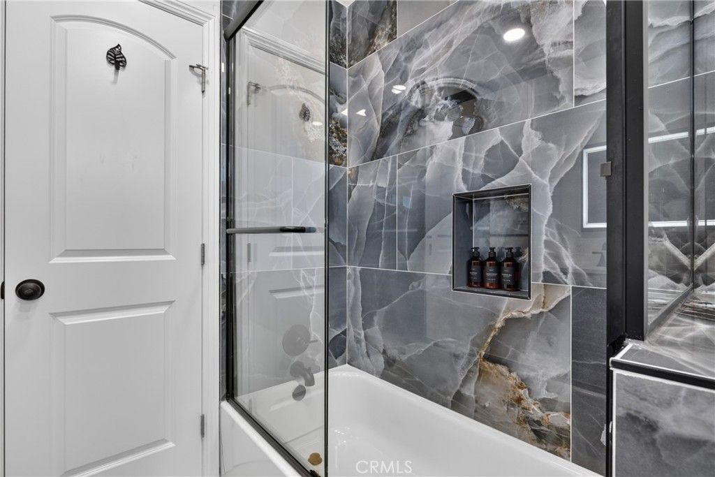 Image 28 of property listing at 619 W Chapman, Placentia, CA 92870