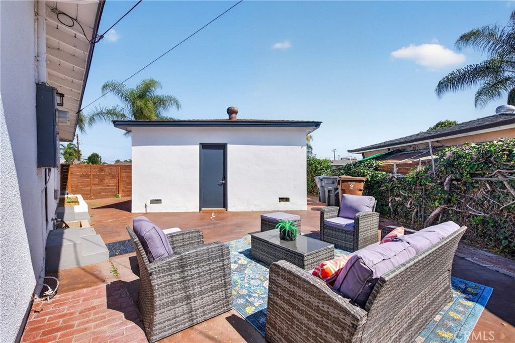 Image 40 of property listing at 619 W Chapman, Placentia, CA 92870