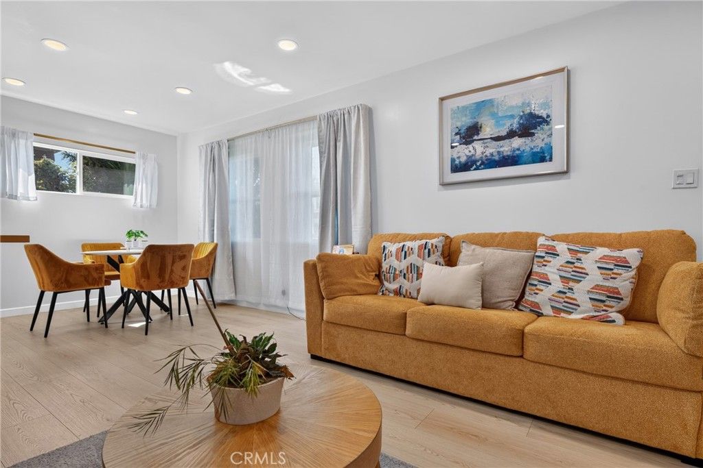 Image 9 of property listing at 619 W Chapman, Placentia, CA 92870