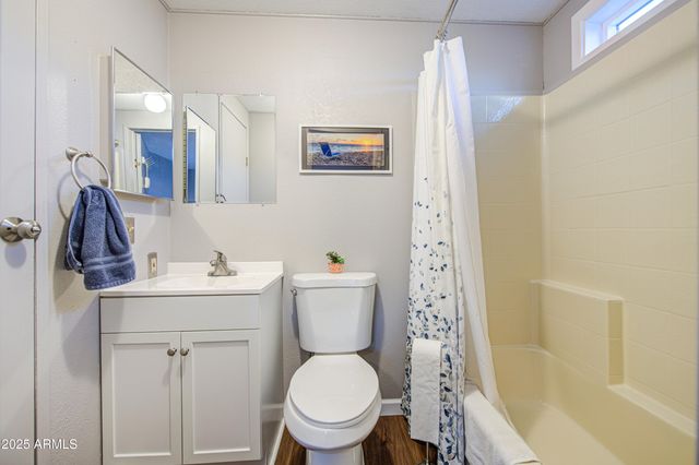 2233 E Behrend Drive 142, Phoenix, AZ 85024