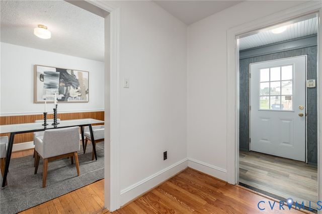 2004 Snead Ave, Colonial Heights, VA 23834