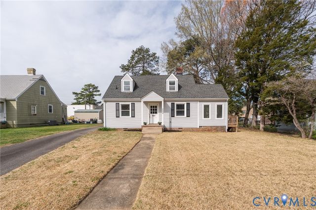 2004 Snead Ave, Colonial Heights, VA 23834