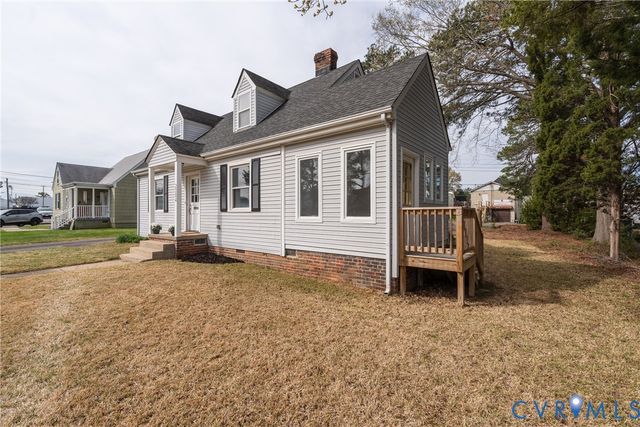 2004 Snead Ave, Colonial Heights, VA 23834
