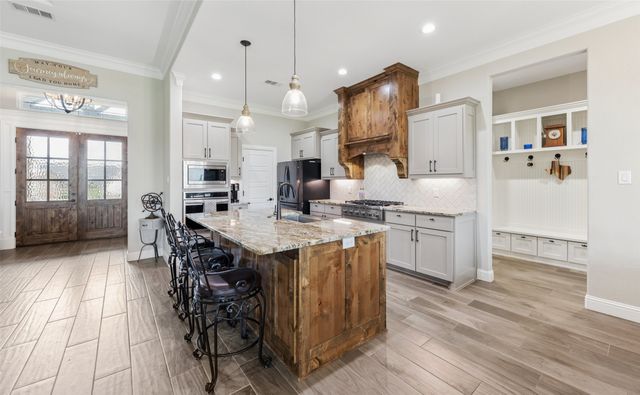 140 Clayton Crossing, Springtown, TX 76082