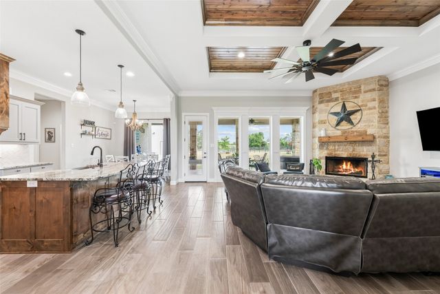 140 Clayton Crossing, Springtown, TX 76082