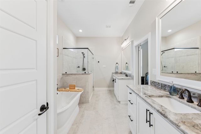 140 Clayton Crossing, Springtown, TX 76082