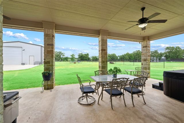 140 Clayton Crossing, Springtown, TX 76082