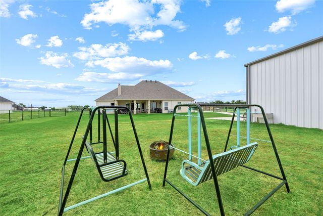 140 Clayton Crossing, Springtown, TX 76082