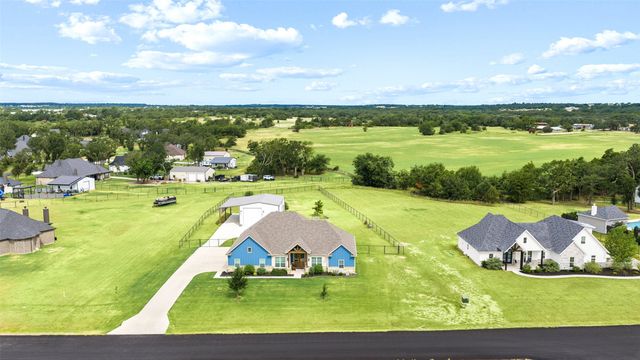 140 Clayton Crossing, Springtown, TX 76082