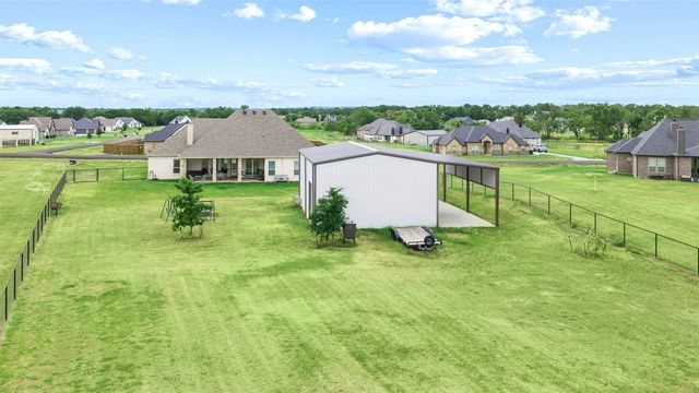 140 Clayton Crossing, Springtown, TX 76082