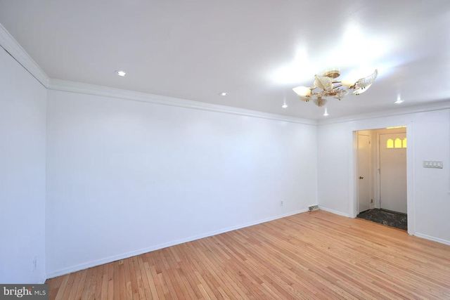 2166 KNORR ST, Philadelphia, PA 19149