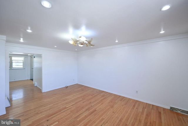 2166 KNORR ST, Philadelphia, PA 19149