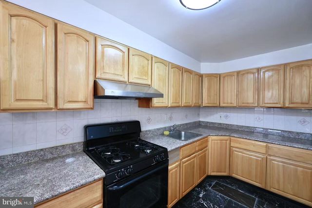 2166 KNORR ST, Philadelphia, PA 19149