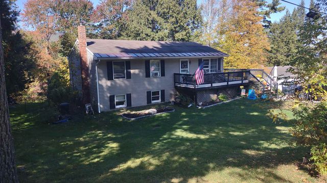 374 Pinehill Road, West Rutland, VT 05777