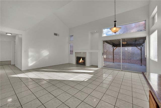 2042 Angel Falls Drive, Henderson, NV 89074