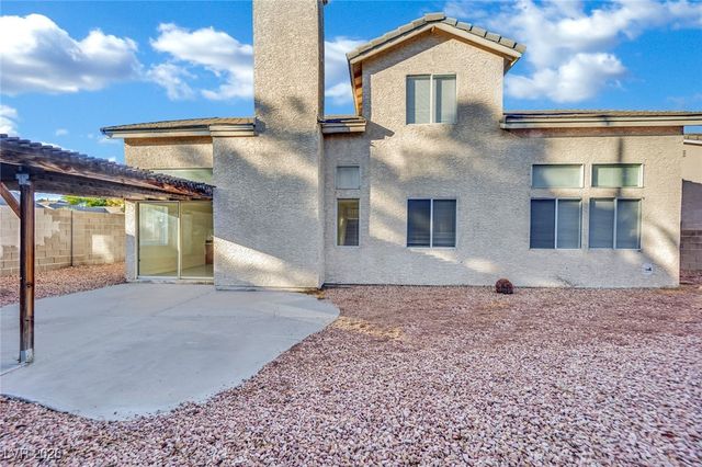 2042 Angel Falls Drive, Henderson, NV 89074