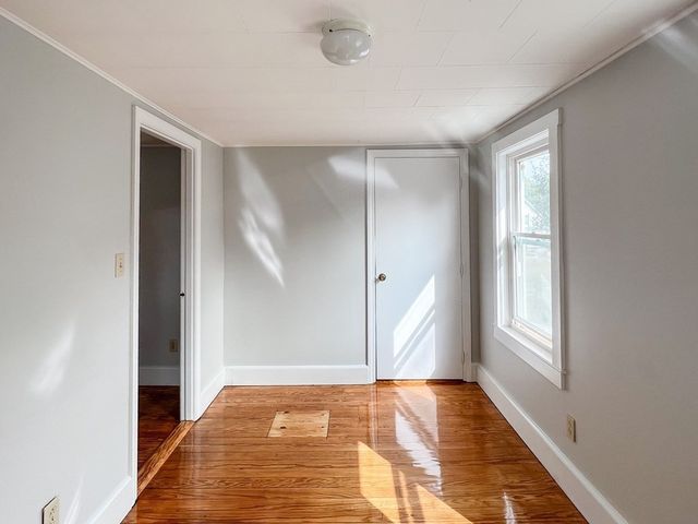 25 Common Street 1, Weymouth, MA 02188