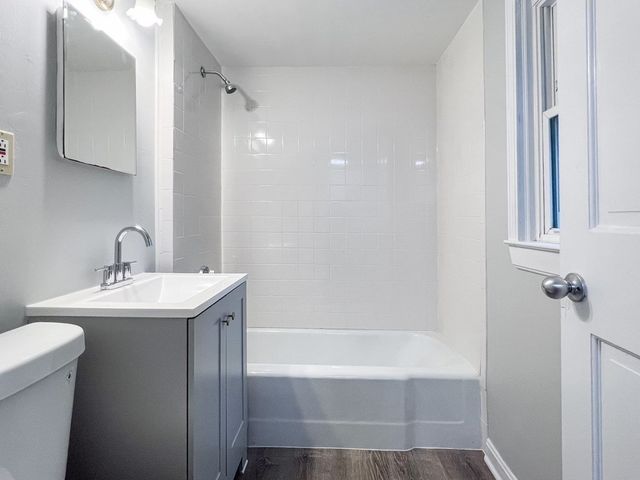 25 Common Street 1, Weymouth, MA 02188