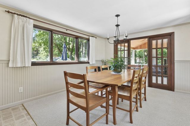 7 Janice Cir, Framingham, MA 01701