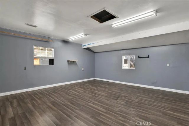 7134 Stansbury Avenue, Van Nuys, CA 91405