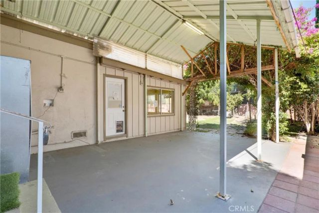 7134 Stansbury Avenue, Van Nuys, CA 91405