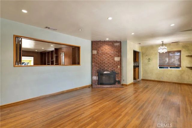 7134 Stansbury Avenue, Van Nuys, CA 91405