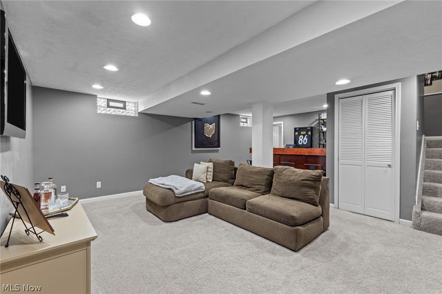 935 Yorktown Drive, Medina, OH 44256