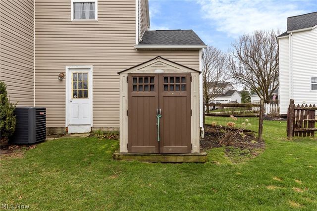 935 Yorktown Drive, Medina, OH 44256