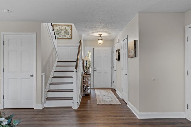 935 Yorktown Drive, Medina, OH 44256