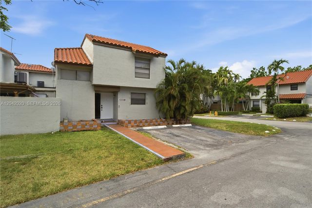 10327 NW 9th St Cir 1-7, Miami, FL 33172