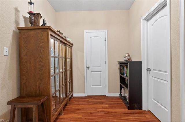 8208 Edwin DR, Norfolk, VA 23505