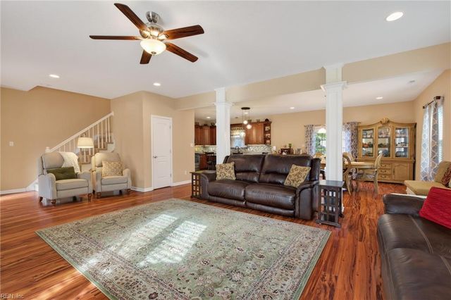 8208 Edwin DR, Norfolk, VA 23505