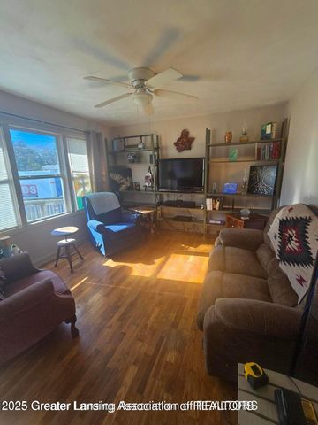 1014 W Northrup Street, Lansing, MI 48911