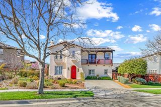 2 Donner Street, San Juan Bautista, CA 95045