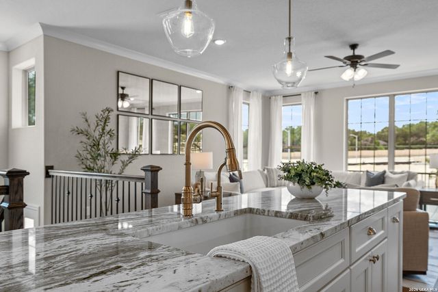 8903 SUMMERWOOD BND, San Antonio, TX 78254