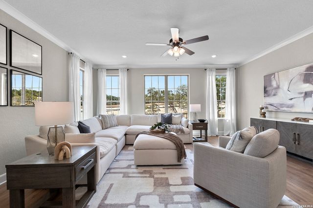 8903 SUMMERWOOD BND, San Antonio, TX 78254