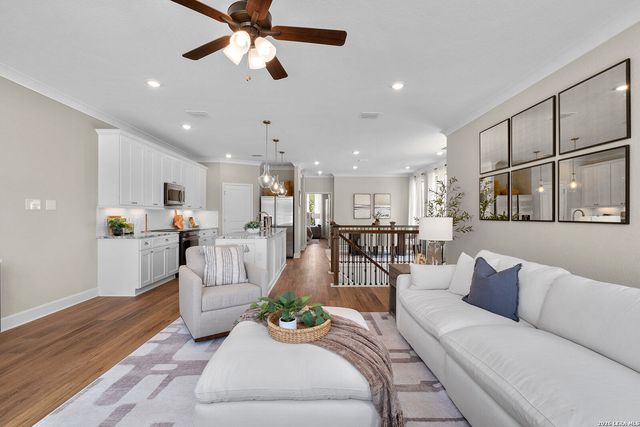 8903 SUMMERWOOD BND, San Antonio, TX 78254
