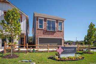 8903 SUMMERWOOD BND, San Antonio, TX 78254