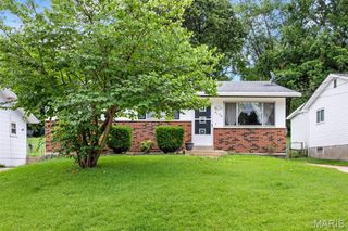 6138 Emerald Avenue, Ferguson, MO 63135
