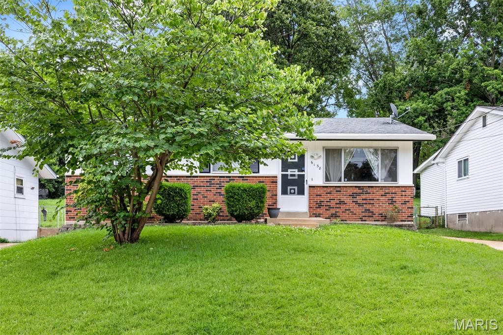 6138 Emerald Avenue, Ferguson, MO 63135