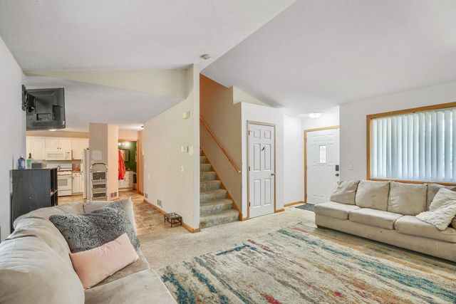 567 131st Avenue N, Champlin, MN 55316