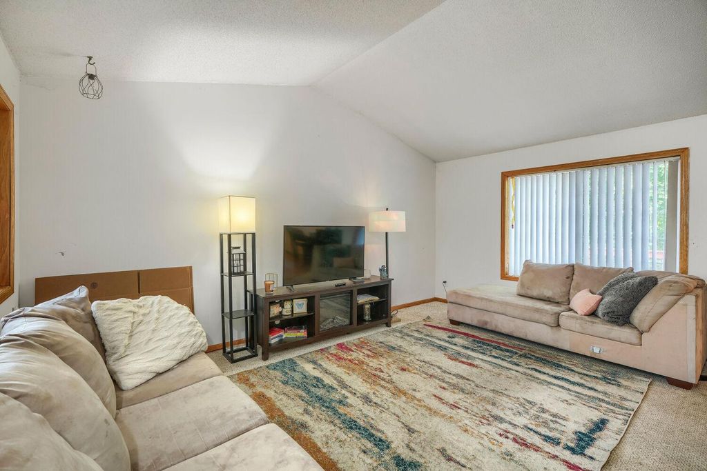 567 131st Avenue N, Champlin, MN 55316 — photo 3
