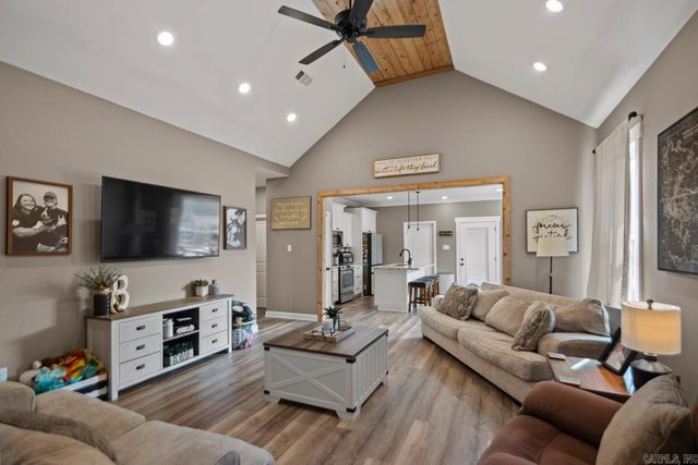 534 Shackleford Road, Sheridan, AR 72150