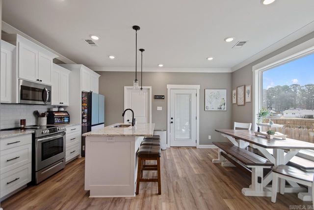 534 Shackleford Road, Sheridan, AR 72150