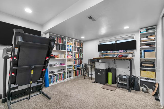 7432 S PAISLEY WAY, West Jordan, UT 84084