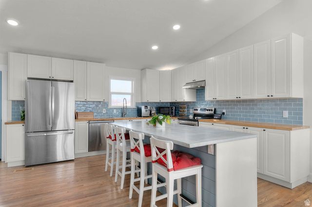 7432 S PAISLEY WAY, West Jordan, UT 84084