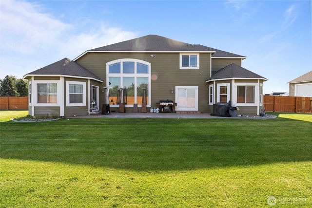 527 Road I.6 NE, Moses Lake, WA 98837